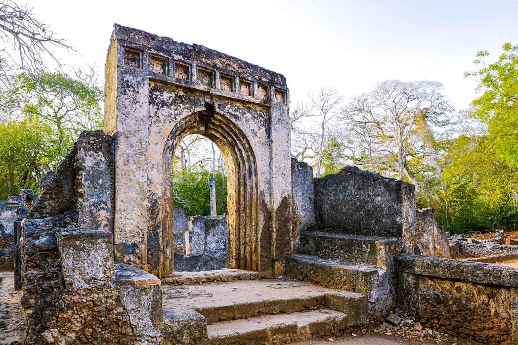 Gede Ruins Day Trip